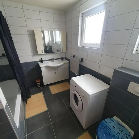 公寓 Bel Rez De Jardin